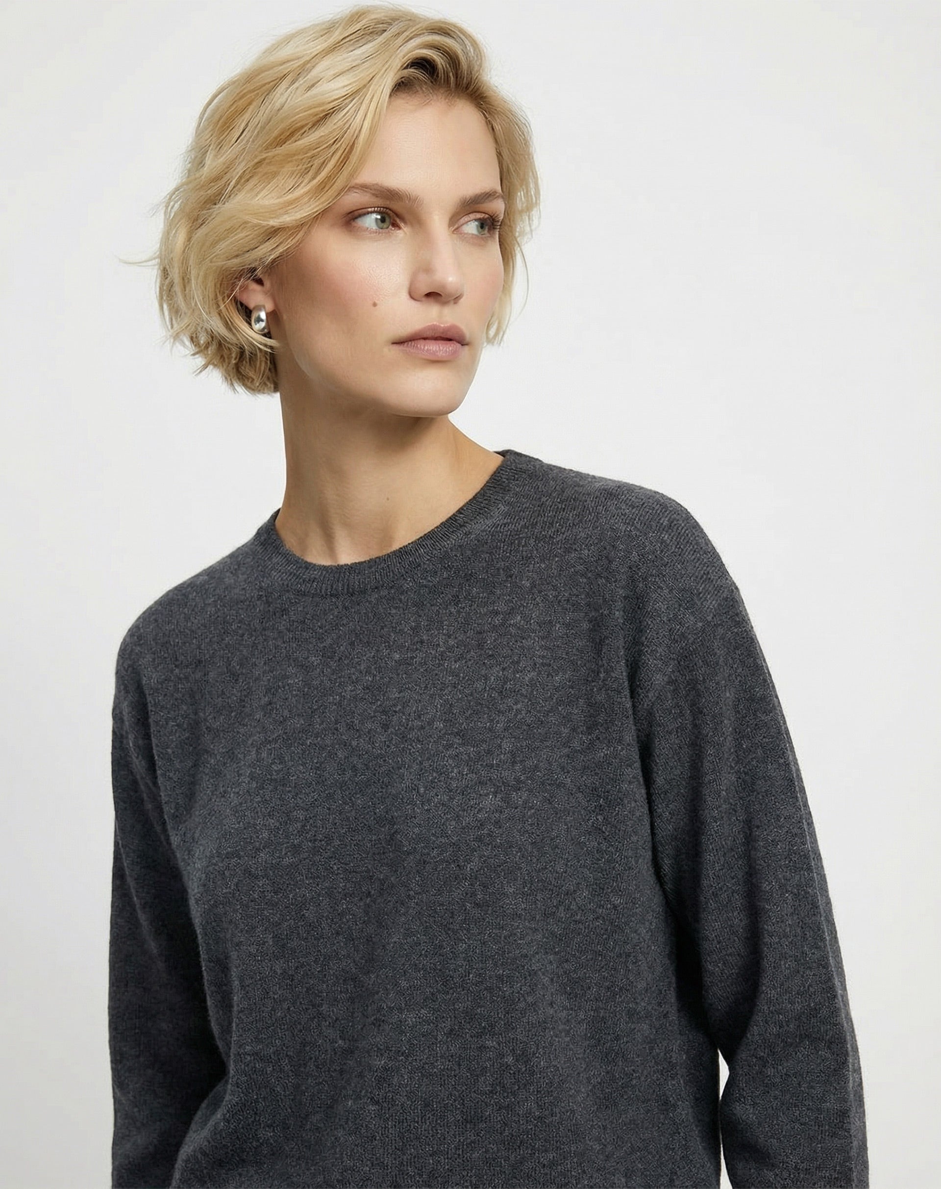 Suéter Cashmere Deluxe Gola Careca - Cinza Mescla Escuro