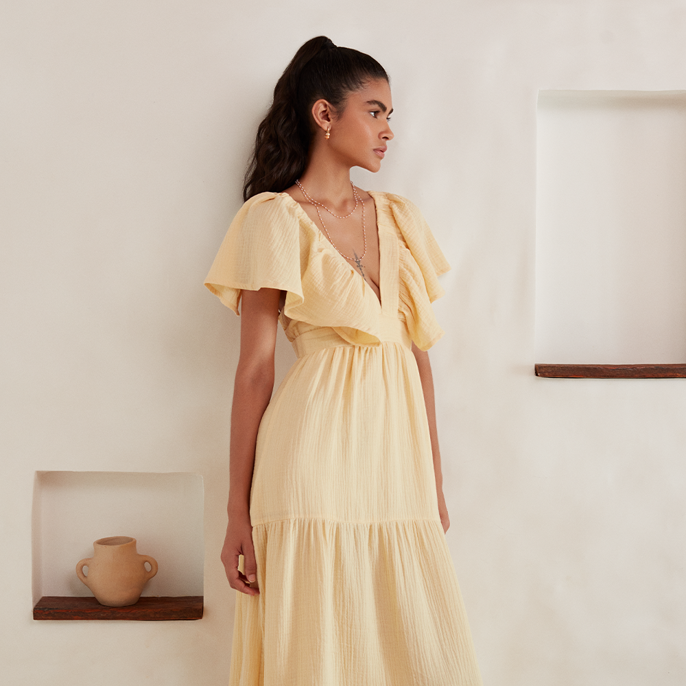 vestido longo amarelo